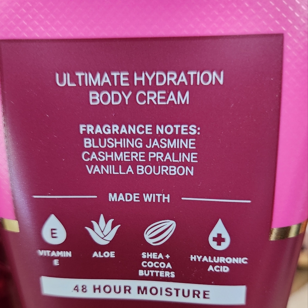 NEW Bath and Body Works "Pink Obsessed" Body Care Bundle - Picture 4 of 4
